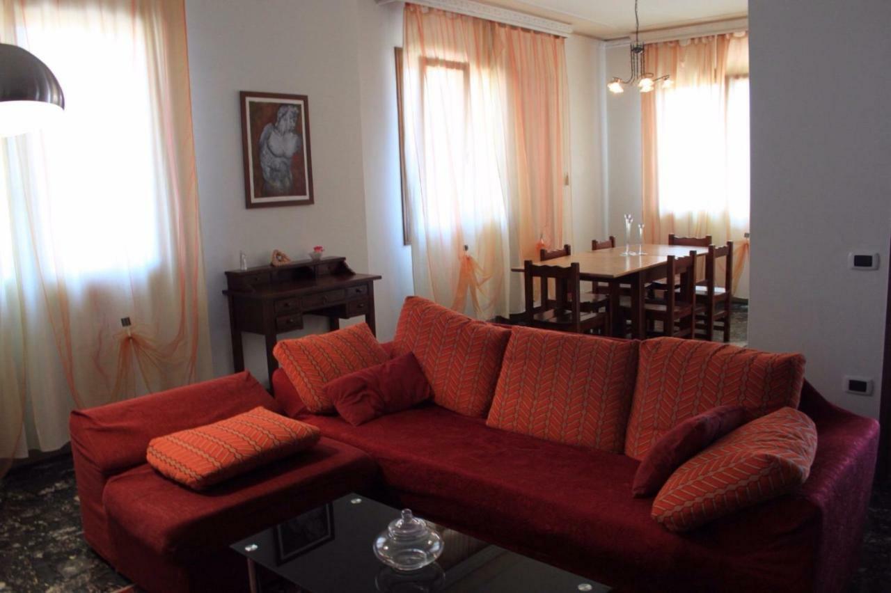 Casa Vacanza Pina San Trovaso Buitenkant foto
