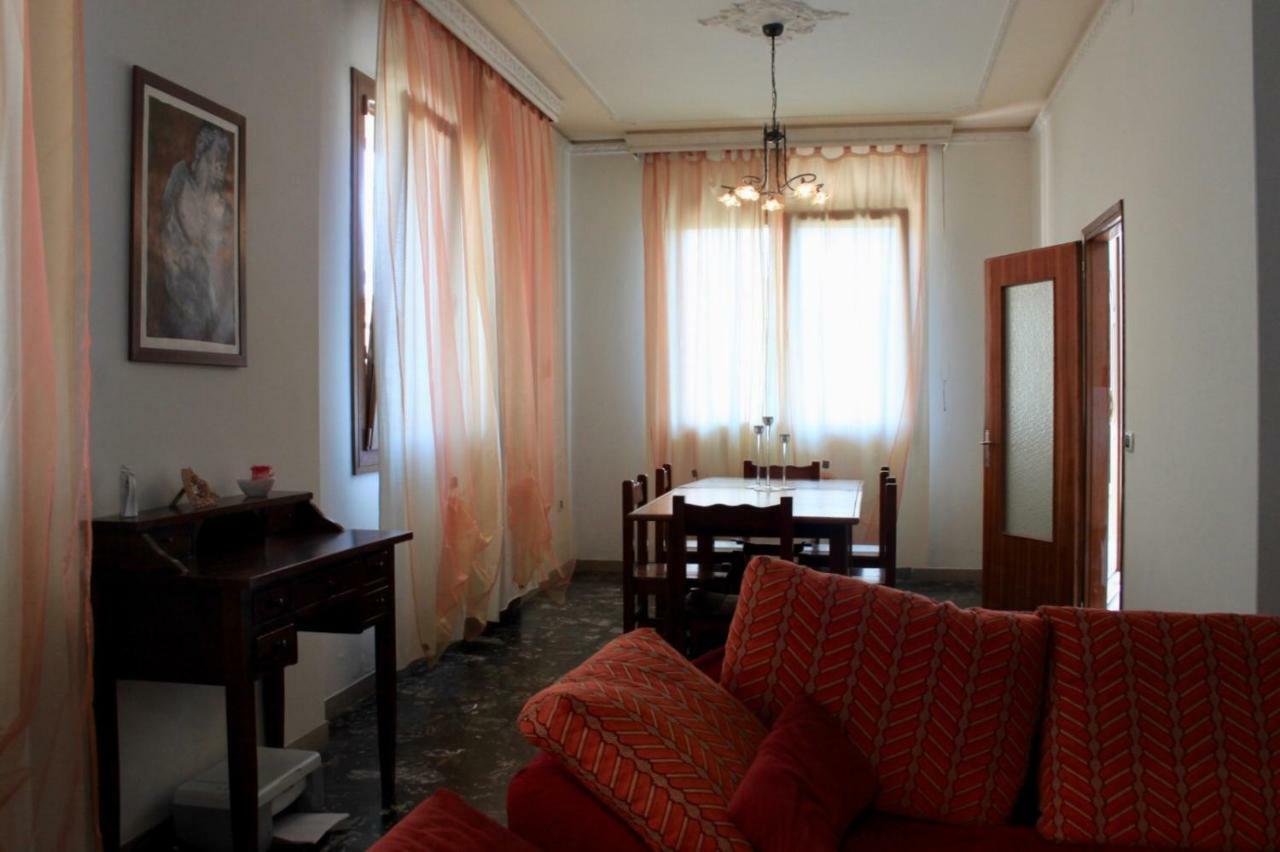 Casa Vacanza Pina San Trovaso Buitenkant foto